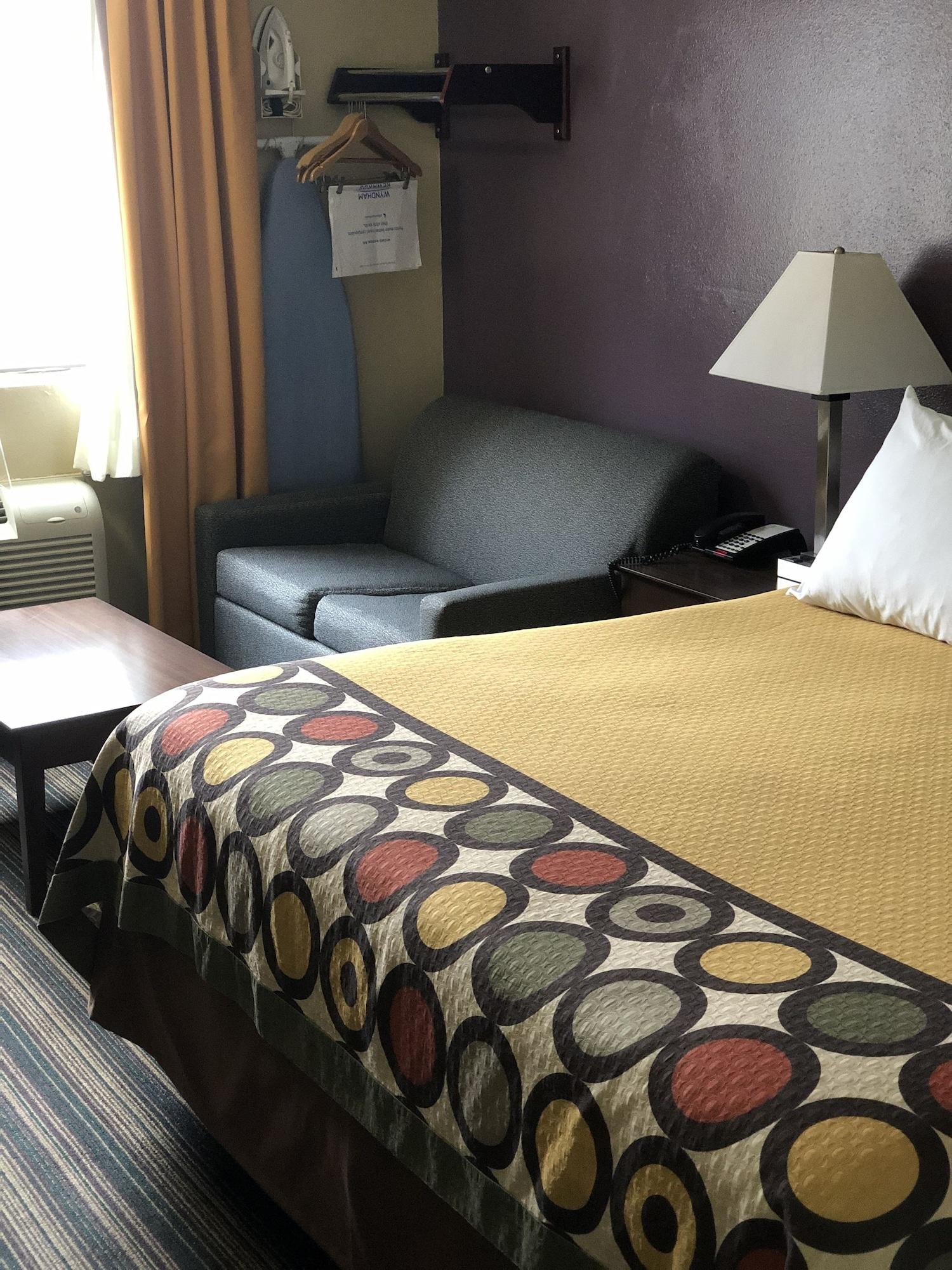 Motel Super 8 By Wyndham Natchitoches Esterno foto